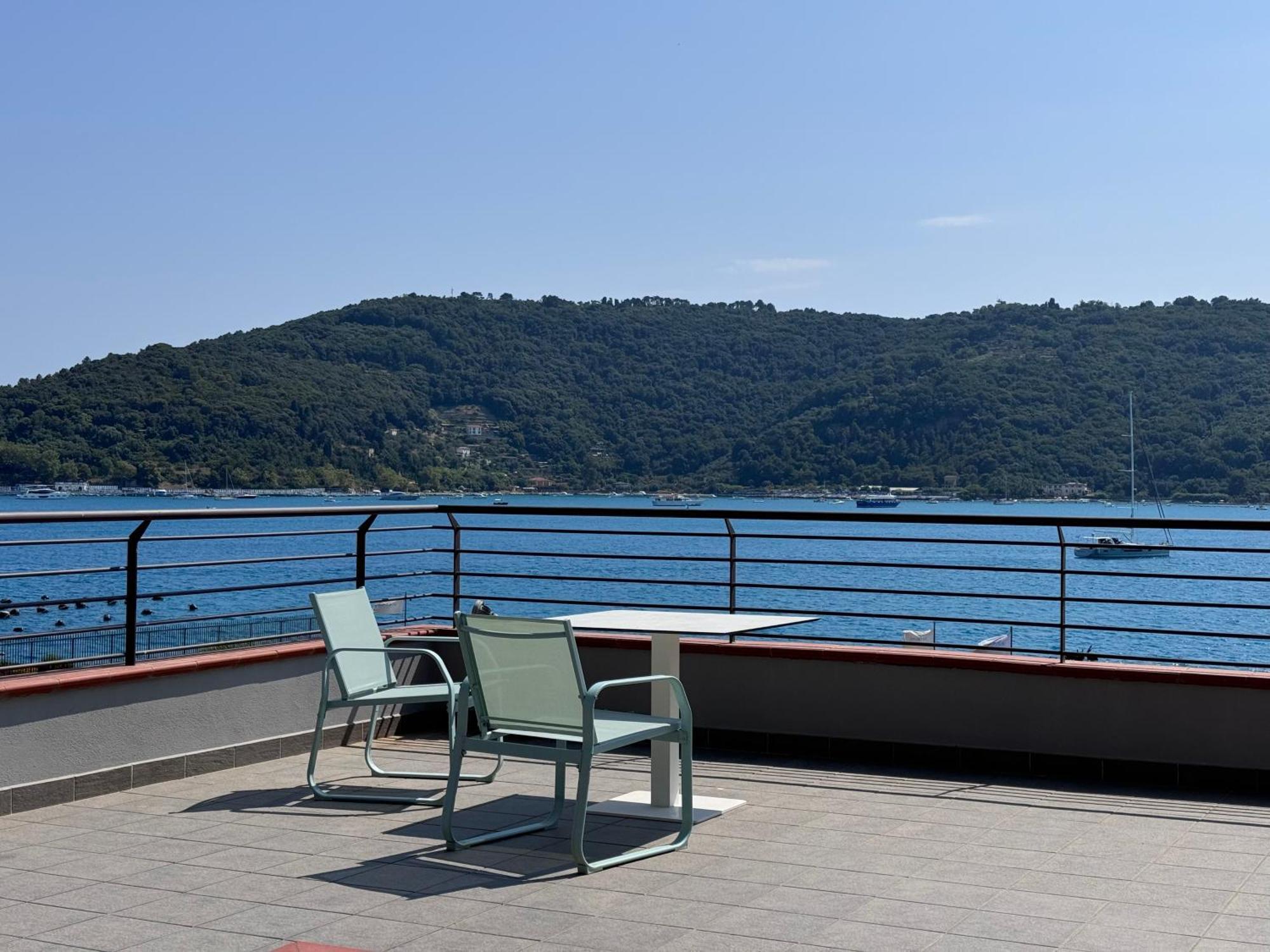 Mirage Rooms & Apartments Porto Venere Zewnętrze zdjęcie